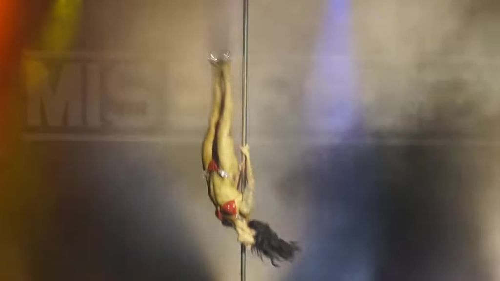 Gracie Miss Pole Dance Australia 2016 – 2nd Runner Up